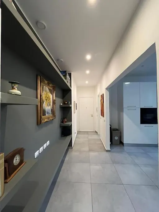 Savona Discrit Cozy Apartment Milánó Olaszország